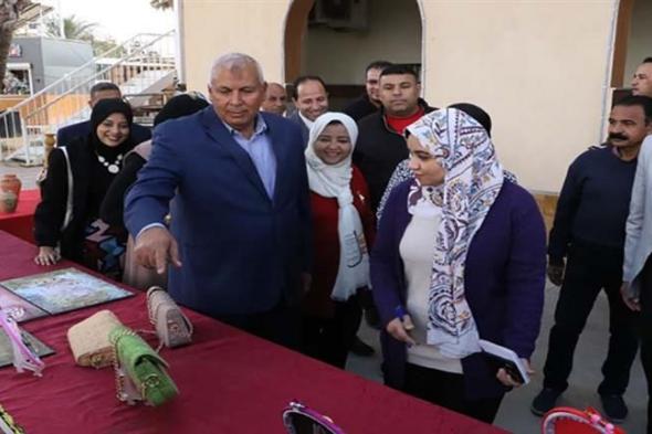 ضمن مشروع "أهل مصر".. محافظ الوادي الجديد يشهد ختام ملتقى فتيات المحافظات الحدودية