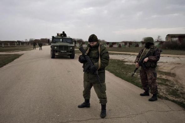 أوكرانيا تتهم روسيا بإعدام جنود أسرى مصابين