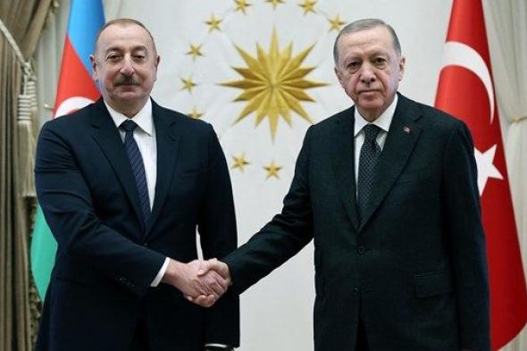 أردوغان يدعو أذربيجان إلى التهدئة مع أرمينيا