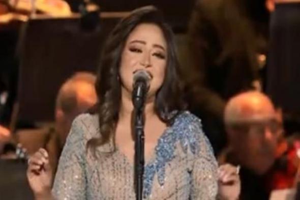 ريهام عبدالحكيم تغني "فيها حاجة حلوة" في أولى حفلات "ليالي سعودية مصرية"