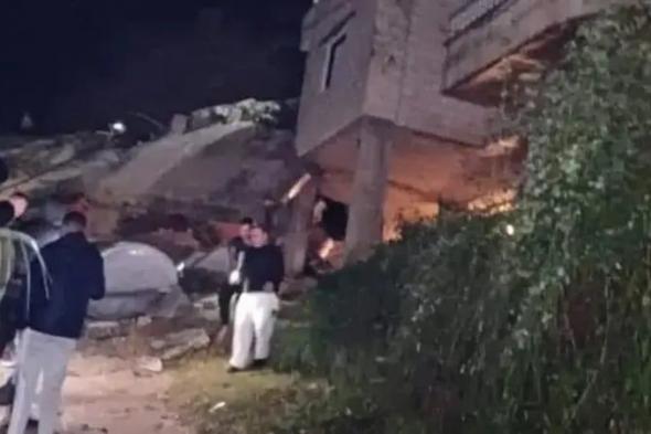 لبنان.. انهيار مبنى سكني مكتظ بعائلات سورية في منطقة العمروسية