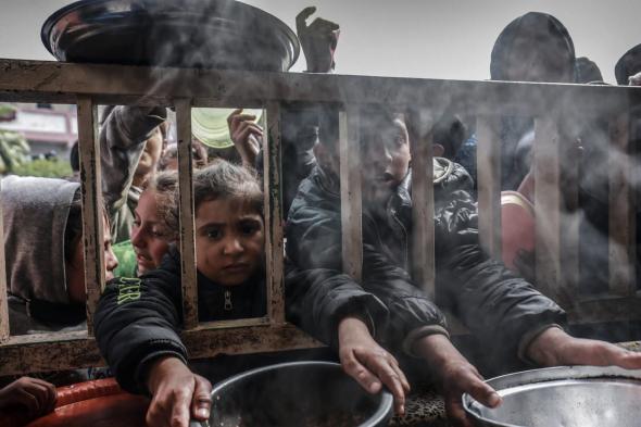 اليونيسف تحذر من ارتفاع حاد في وفيات الأطفال في غزة بسبب سوء التغذية