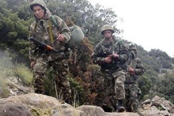 الجيش الجزائرى يعلن ضبط عنصرى دعم للجماعات الإرهابية و384 مهاجرا غير شرعى
