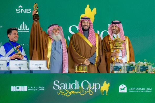 ولي العهد يتوج الجواد بوسكادور بكأس السعودية