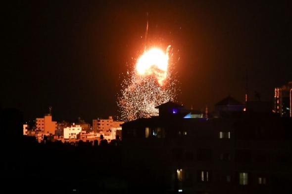 استشهاد 14 فلسطينياً ووفاة 4 رضع بسبب الجوع في غزة