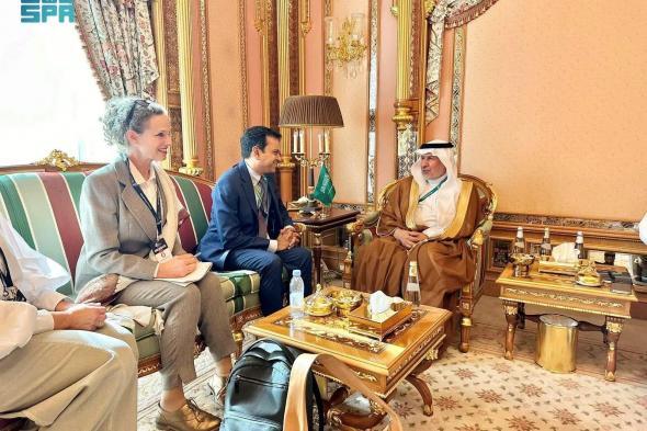 السعودية | المشرف العام على مركز الملك سلمان للإغاثة يلتقي المدير التنفيذي لمنظمة بناء الموارد عبر المجتمعات “براك” في بنغلاديش