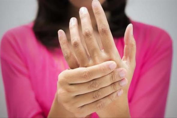 علامات في يديك تكشف الإصابة بمرض السكري والقلب والسكتة الدماغية