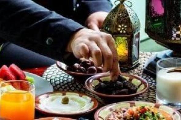 أول يوم رمضان.. فطارك صحى ومفيد ابدأ بالتمر والحليب وطبق الشوربة كنز