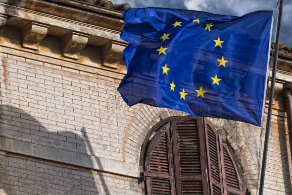 الاتحاد الأوروبي يجهز حزمة مساعدات بقيمة 8 مليارات دولار لدعم اقتصاد مصر
