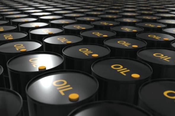ارتفاع أسعار النفط مدفوعة بانخفاض المخزونات الأمريكية
