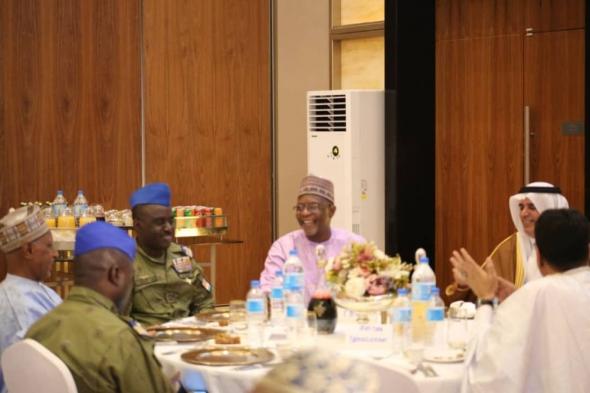 سفير المملكة لدى النيجر يُقيم مأدبة إفطار رمضاني