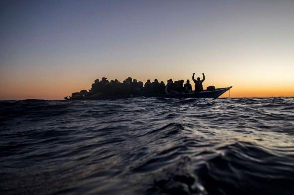 مصرع 8 على الأقل بعد غرق قارب مهاجرين قبالة سواحل تركيا