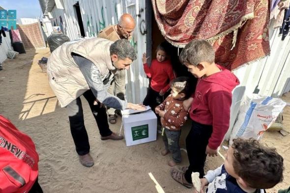 إغاثة الشعب الفلسطيني.. المملكة تواصل توزيع المساعدات في غزة