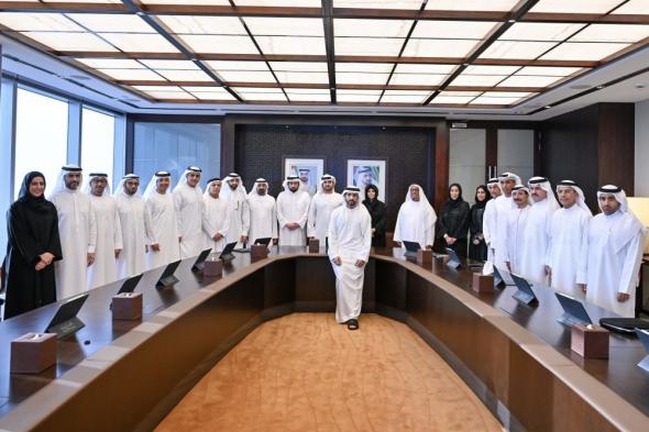 الامارات | حمدان بن محمد يرحب بالتشكيل الجديد للمجلس التنفيذي ويطلق الهوية الجديدة لحكومة دبي