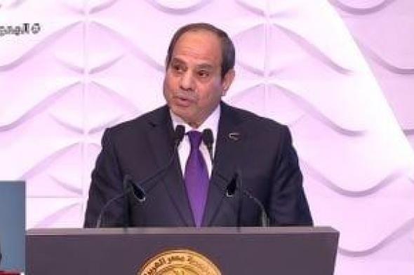 الرئيس السيسي: فرصة سعيدة أن نحتفل فى رمضان بالمرأة المصرية ونقولها شكرا