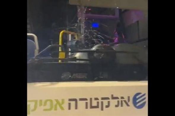 انفجار قنبلة قرب حافلة إسرائيلية في بيت لحم وإصابة 3 مستوطنين.. فيديو