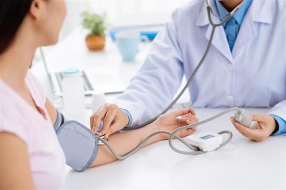 ارتفاع ضغط الدم قد يكون علامة على الإصابة بهذا المرض