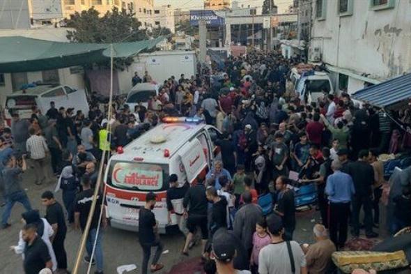 الاحتلال يقصف المبنى الرئيسي لمجمع الشفاء الطبي بغزة
