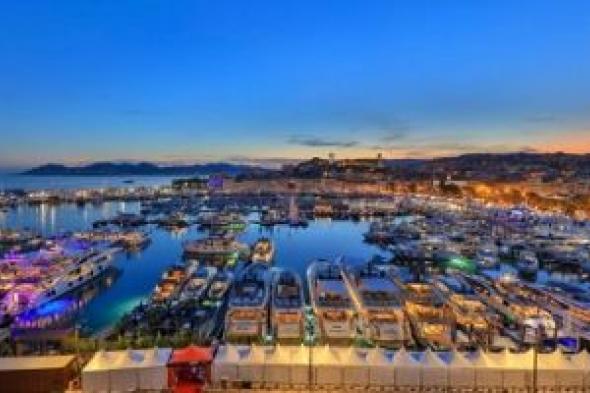 جولة جديدة لجذب الاستثمارات الفرنسية لسياحة اليخوت بقناة السويس