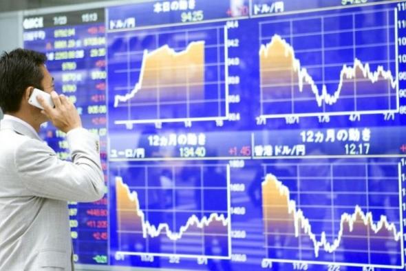 نيكي الياباني يغلق مستقرا بدعم من مكاسب الأسهم المرتبطة بالرقائق