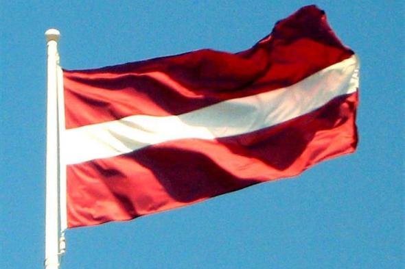 "لاتفيا تطرد دبلوماسيًا روسيًا بسبب "اتصالات استفزازية