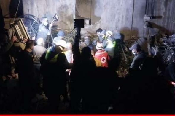 سقوط 7 شهداء في الغارة الإسرائيلية على مركز الجمعية الطبية الإسلامية في بلدة الهبارية