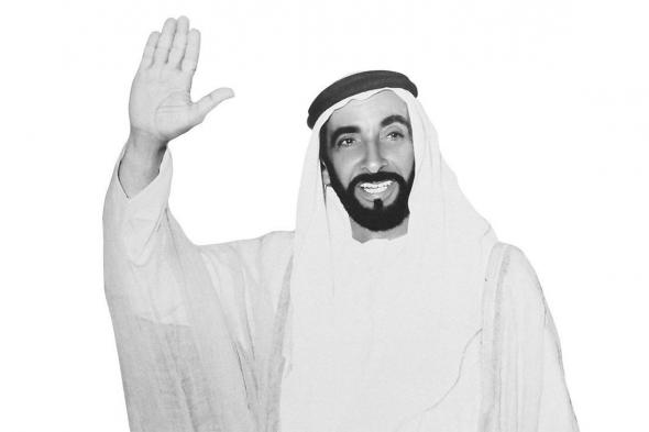 الامارات | أحمد بن محمد: الإمارات تجدد العهد بمواصلة السير على نهج زايد في نشر الخير والعطاء