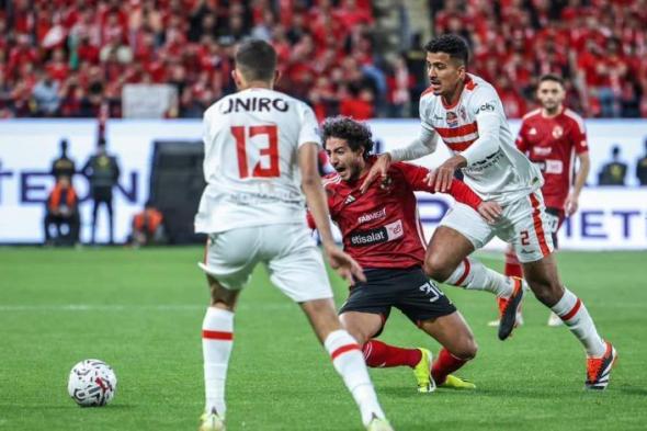 شوبير يفجر مفاجأة بخصوص تعاقد الاهلي مع صفقة الزمالك المنتظرة