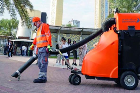 الامارات | بلدية دبي تخصص 2300 عامل نظافة خلال عيد الفطر