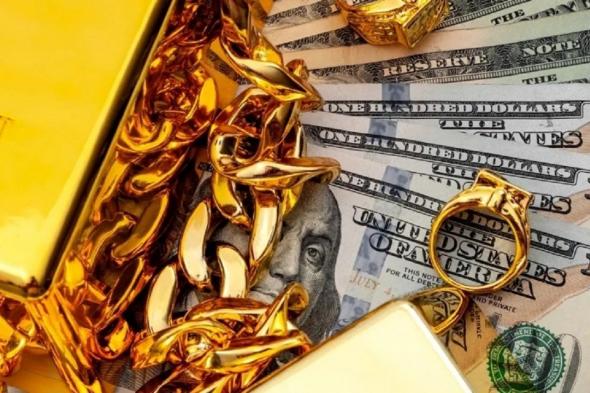 الامارات | إيراني يعثر على حقيبة تحتوي على ذهب ودولارات قيمتها 20 مليار ريال داخل القمامة