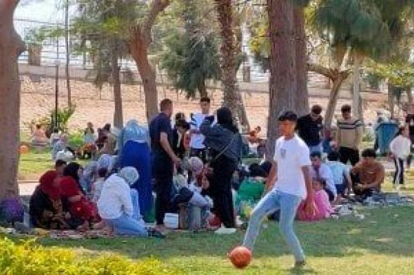 إقبال كبير على حدائق القناطر الخيرية فى ثالث أيام عيد الفطر المبارك.. صور