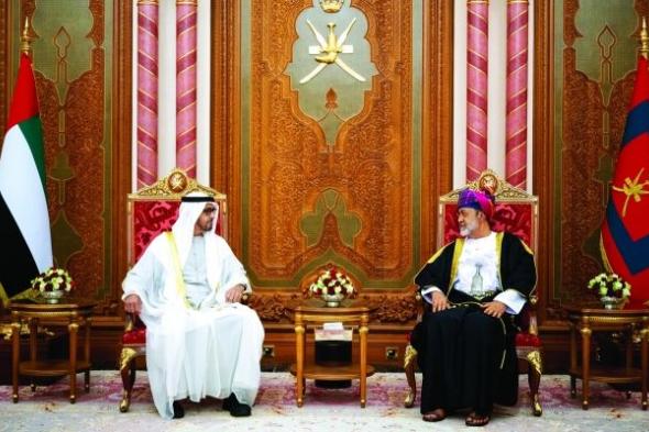 الخليج اليوم .. رئيس الدولة وسلطان عمان يبحثان غداً العلاقات الأخوية ومسارات التعاون والعمل المشترك