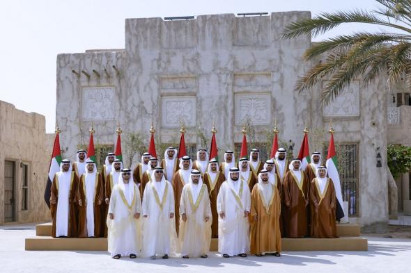 الامارات | حمدان ومكتوم بن محمد يشهدان العرس الجماعي لعدد من أبناء الوطن في دبي
