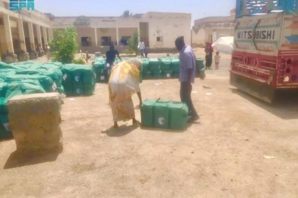 "الملك سلمان للإغاثة" يوزع 264 حقيبة إيوائية في محلية بورتسودان