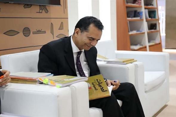 جناح مصر يختتم فعالياته في معرض أبو ظبي بـ "أدبيات الكرامة الصوفية"