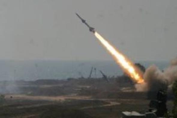 إعلام إسرائيلي: إطلاق صاروخين من وسط قطاع غزة سقط أحدهما قرب بئر السبع
