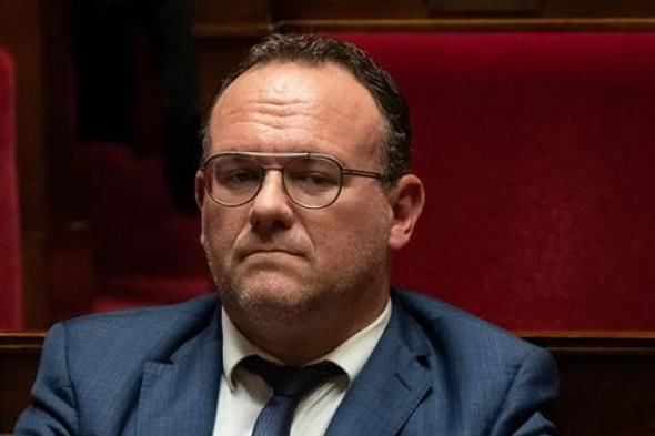 توجيه تهمة الاغتصاب إلى وزير فرنسي سابق