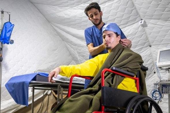 المستشفى الإماراتي العائم يجري جراحات نوعية لمرضى ومصابين فلسطينيين