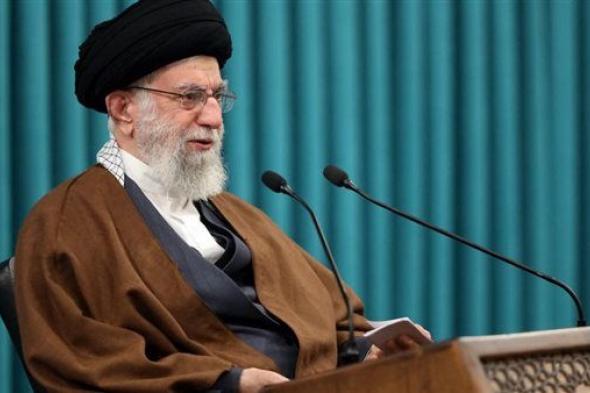 خامنئي يقدم تعازيه في وفاة الرئيس الإيراني إبراهيم رئيسي