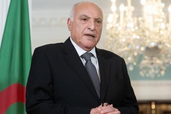 وزير الخارجية الجزائري يلتقي المبعوث الخاص للرئيس الفرنسي إلى ليبيا