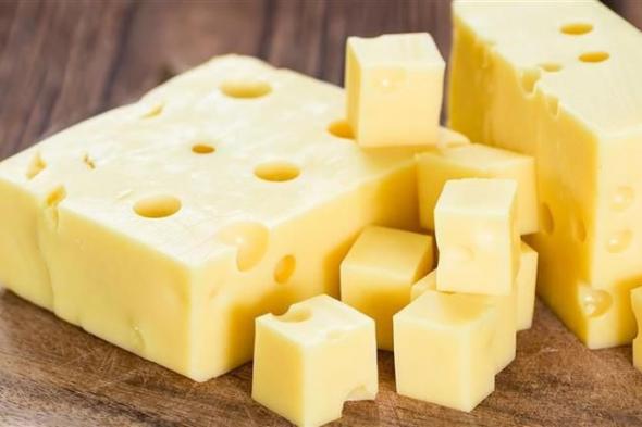 ما تأثير تناول الجبن الرومي المقلي يوميا على صحة الجسم؟