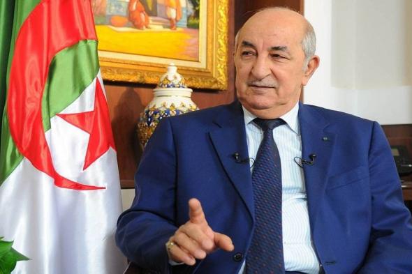 رئيس الجزائر يجتمع بقادة الأحزاب السياسية