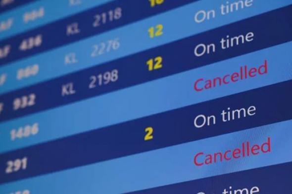 إلغاء 70 بالمئة من الرحلات في مطار أورلي بسبب إضراب الموظفين