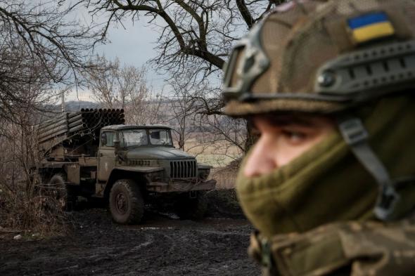 ضباط أوكرانيون يواجهون تحقيقًا جنائيًا بسبب روسيا.. ما القصة؟