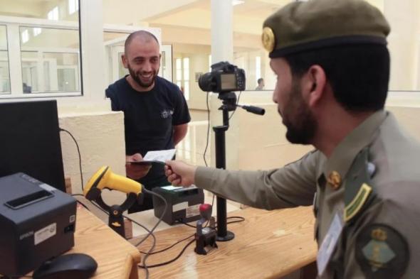 جوازات منفذ حالة عمّار تستقبل أول أفواج ضيوف الرحمن القادمين من الأردن