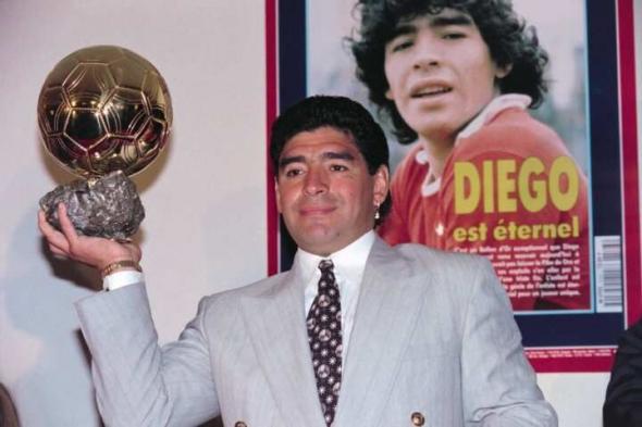 الامارات | عائلة مارادونا تخسر معركتها القانونية لاستعادة "الكرة الذهبية"