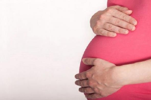 سمنة الحمل تضر الأم والجنين