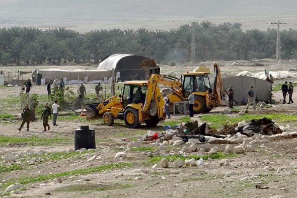 مستوطنون يستولون على ينابيع المياه في الأغوار الفلسطينية 