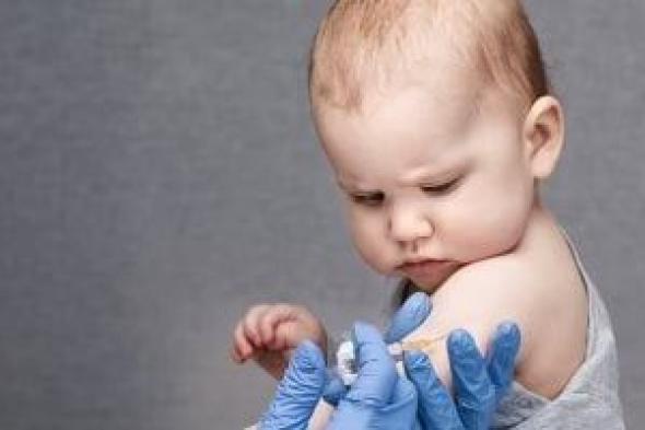 تعرفى على أهمية التطعيمات للأطفال ضد الأمراض المعدية
