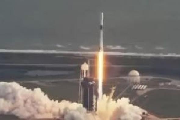 تكنولوجيا: SpaceX تحقق الهبوط الـ300 لصاروخ Falcon 9